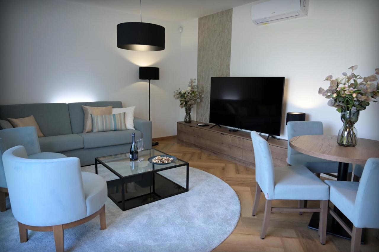 Apartman Golfballs Sajdikove Humence Exterior photo